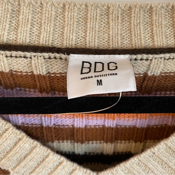 Urban Outfitters Y2K Mixed Stripe V-Neck Cropped Knit Sweater, Size Medium - Picture 5 of 9